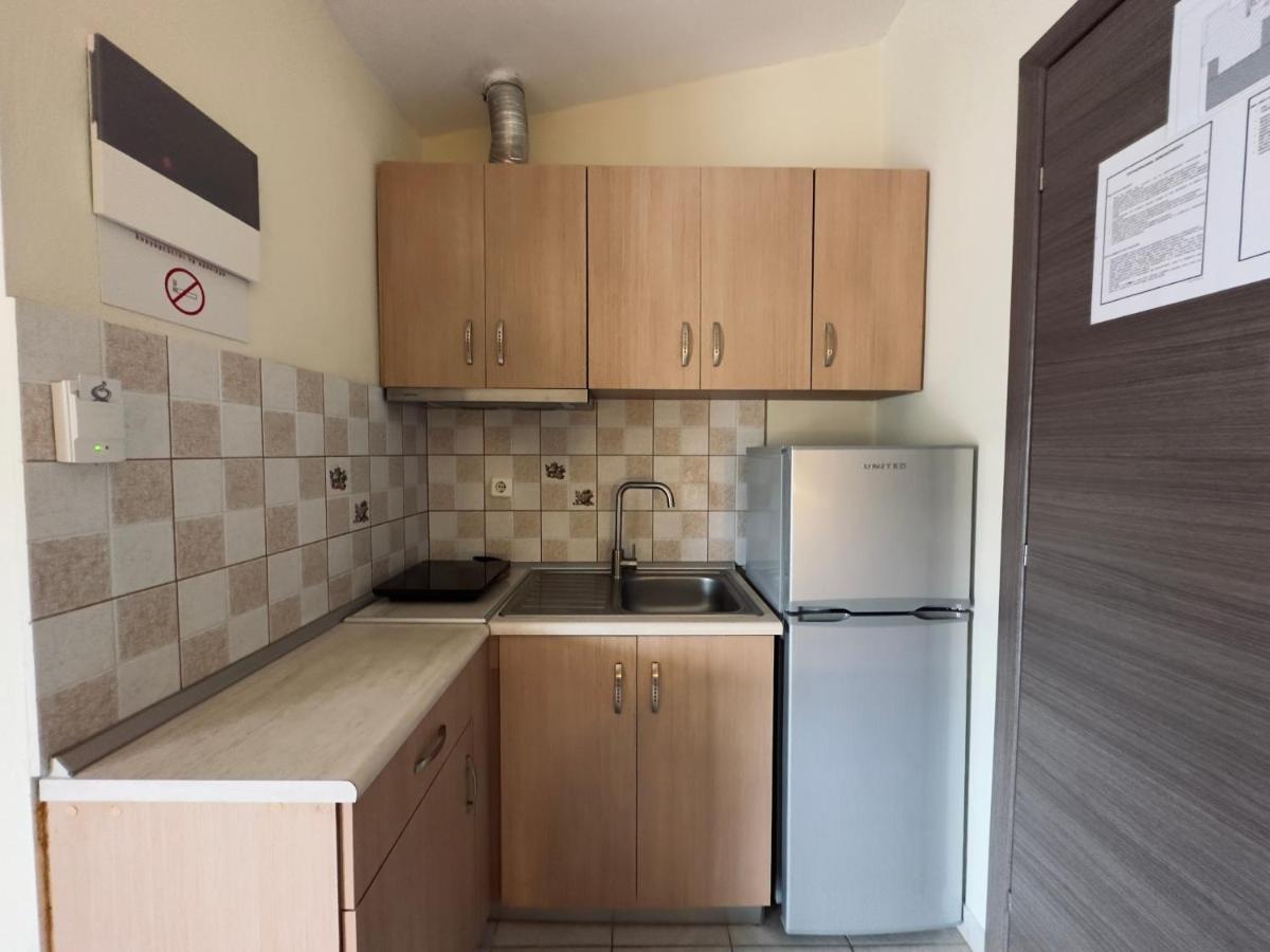 Anna Rooms Nea Vrasna Exterior photo