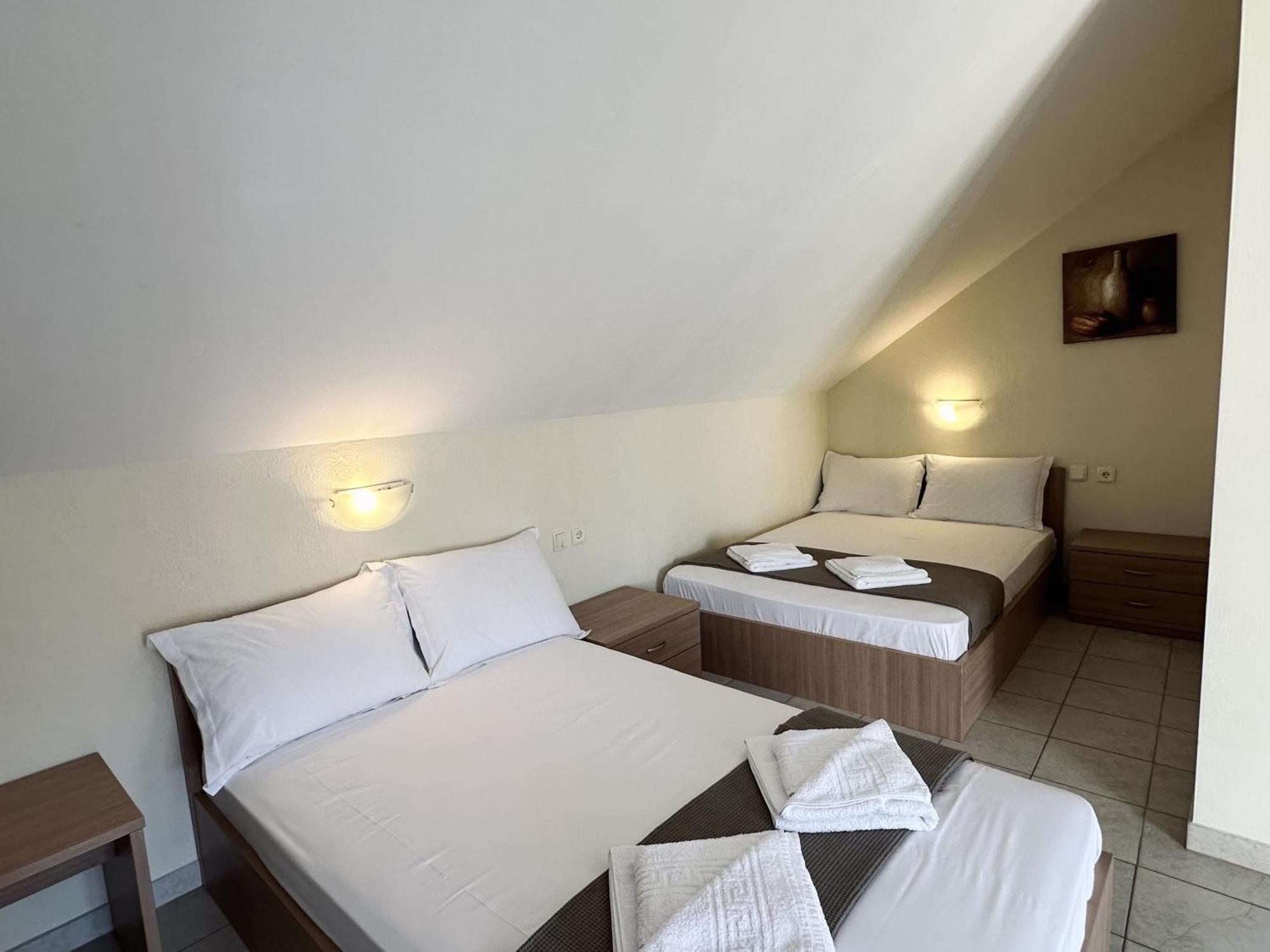 Anna Rooms Nea Vrasna Room photo